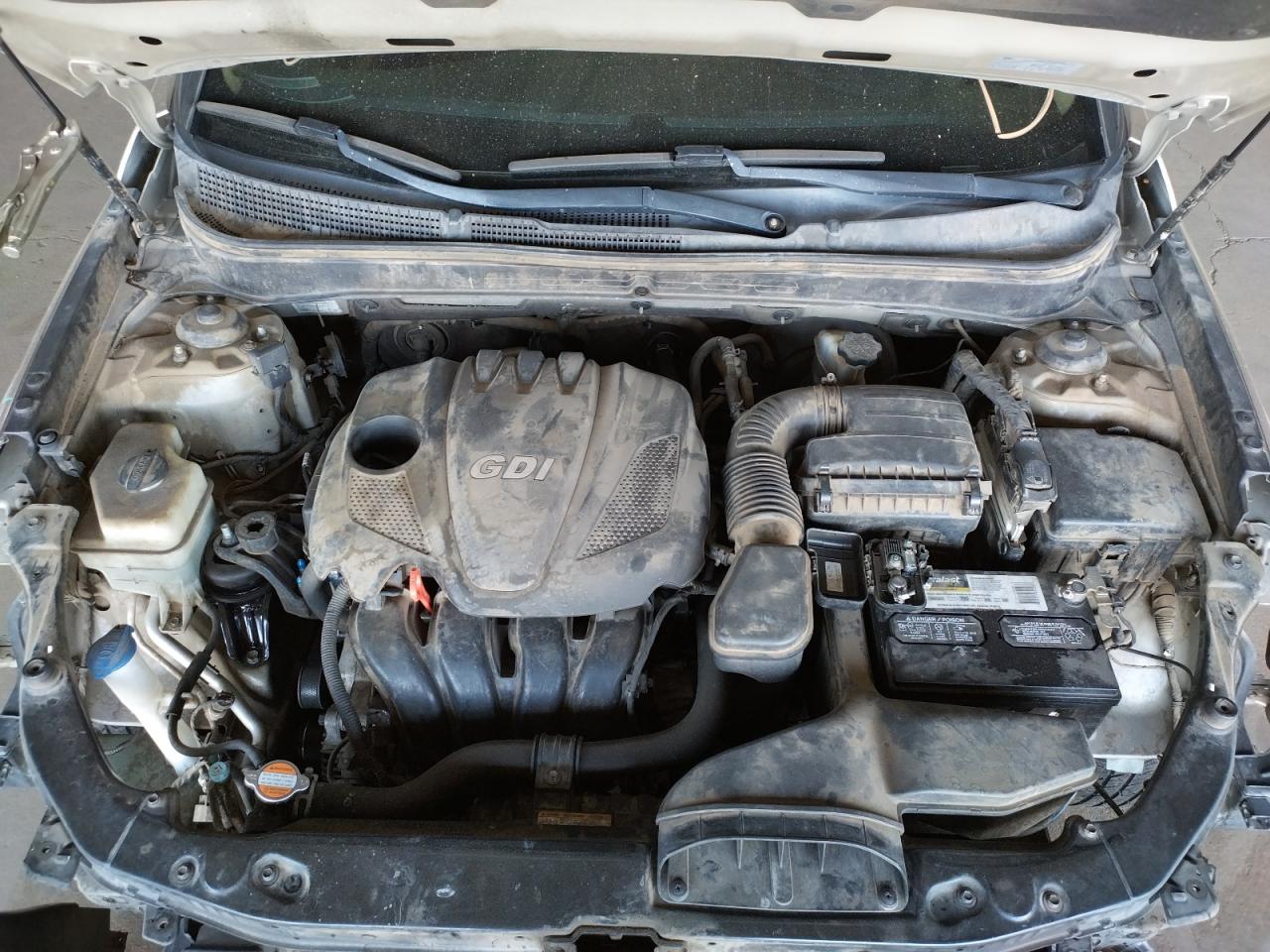 Photo 7 from auction – 2011 HYUNDAI SONATA GLS with VIN 5NPEB4AC4BH025585