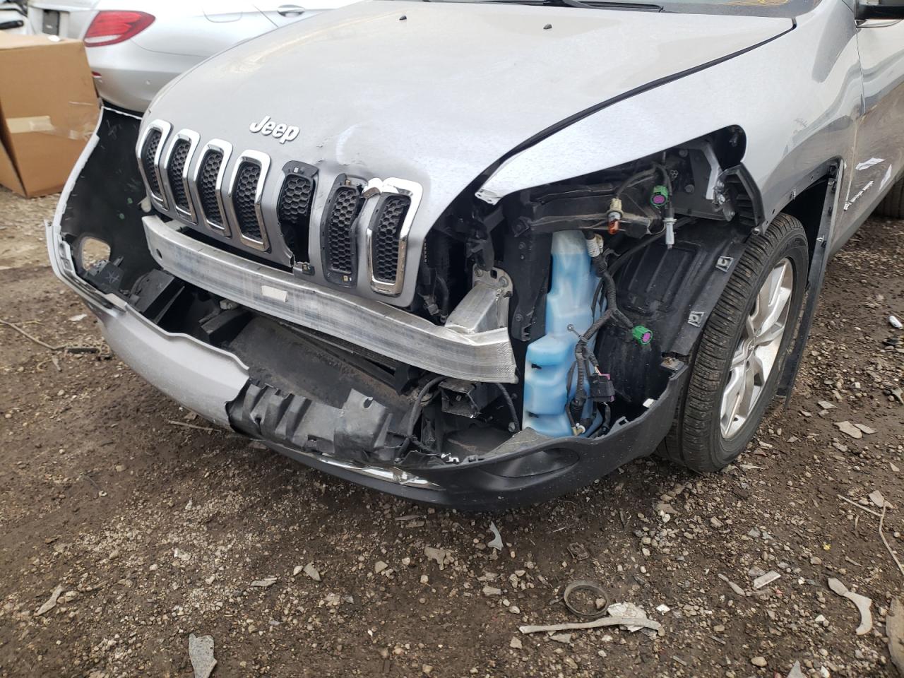 Photo 9 from auction – 2014 JEEP CHEROKEE L with VIN 1C4PJLDS2EW160751