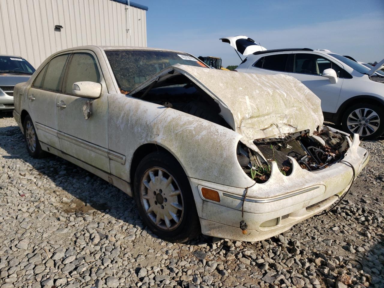 MERCEDES-BENZ E 320 2001 with VIN WDBJF65J41B332051 - Photo from auction