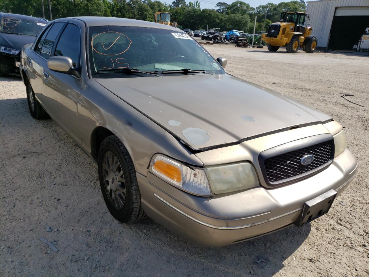 FORD CROWN VICT 2003 with VIN 2FAFP74W73X120693 - Photo from auction