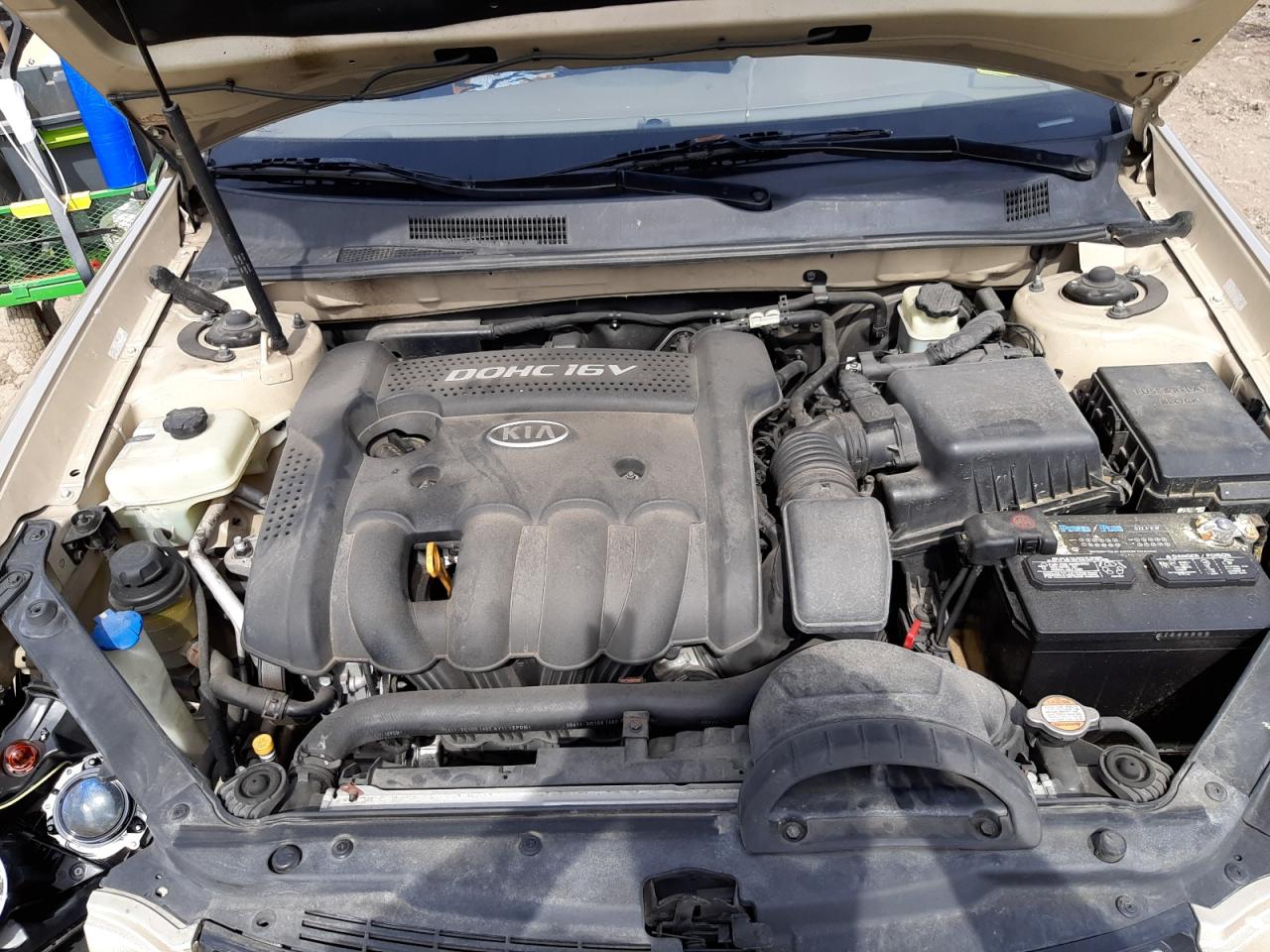 Foto 7 de la subasta – 2008 KIA OPTIMA LX con VIN KNAGE123585209422