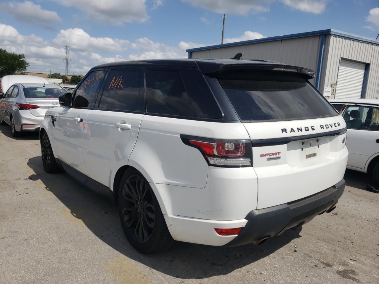 Photo 3 from auction – 2016 LAND ROVER RANGE ROVE with VIN SALWR2EF2GA122395