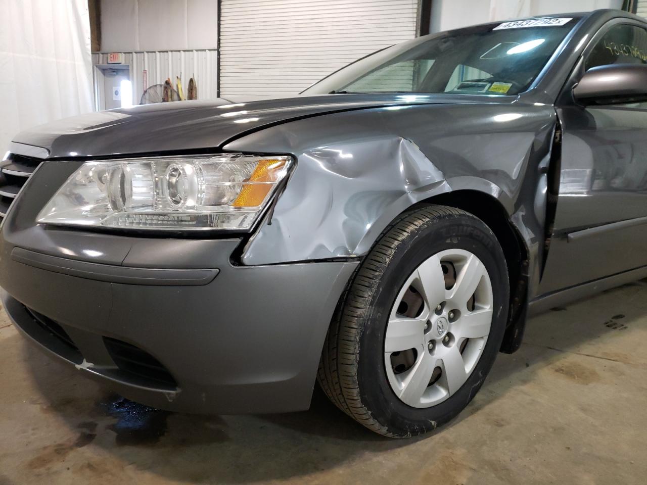 Photo 9 from auction – 2010 HYUNDAI SONATA GLS with VIN 5NPET4AC9AH646378