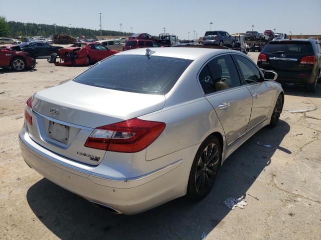 Photo 4 from auction – 2012 HYUNDAI GENESIS 5. with VIN KMHGC4DH9CU166796