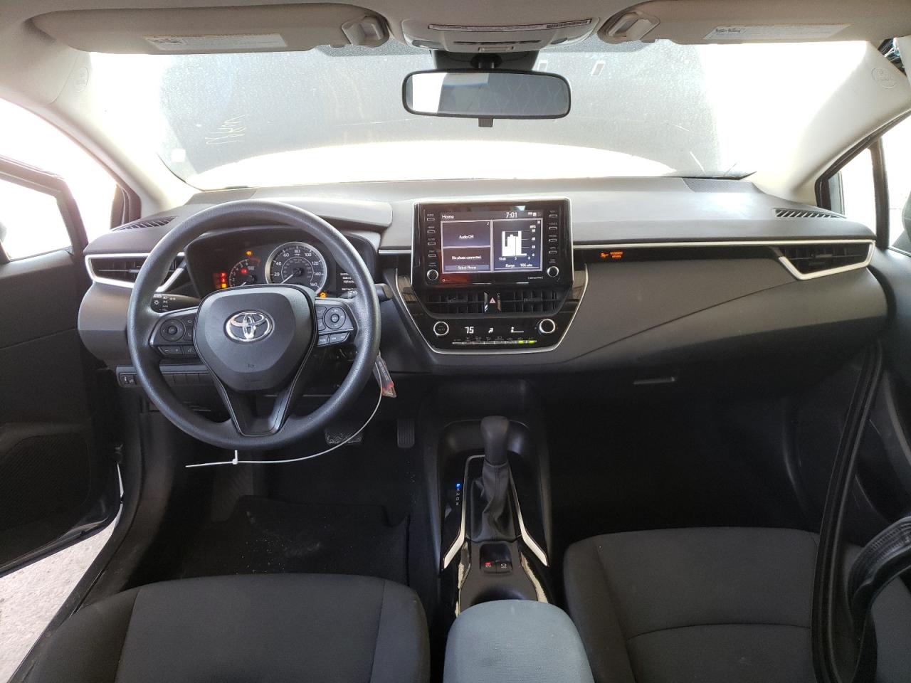 Photo 9 from auction – 2021 TOYOTA COROLLA LE with VIN 5YFEPMAE6MP200816