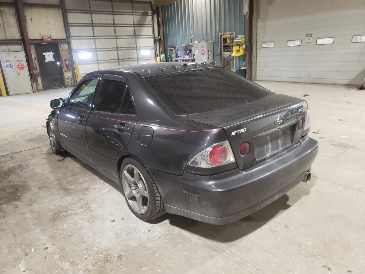 Photo 3 from auction – 2004 LEXUS IS 300 with VIN JTHBD192840081180