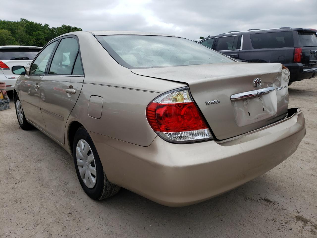 Photo 3 from auction – 2005 TOYOTA CAMRY LE with VIN 4T1BE32K65U397381