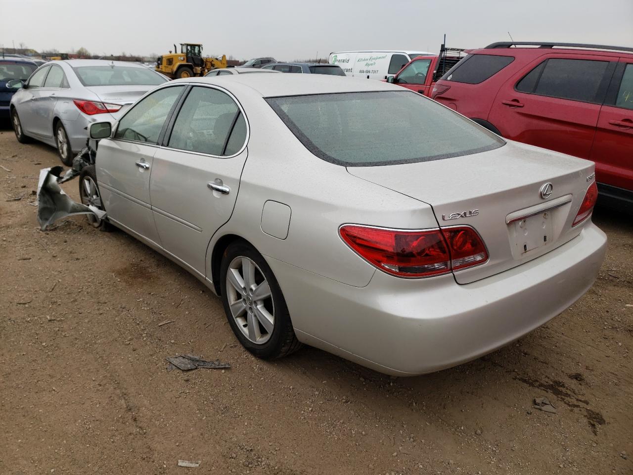 Photo 3 from auction – 2005 LEXUS ES 330 with VIN JTHBA30G255121321
