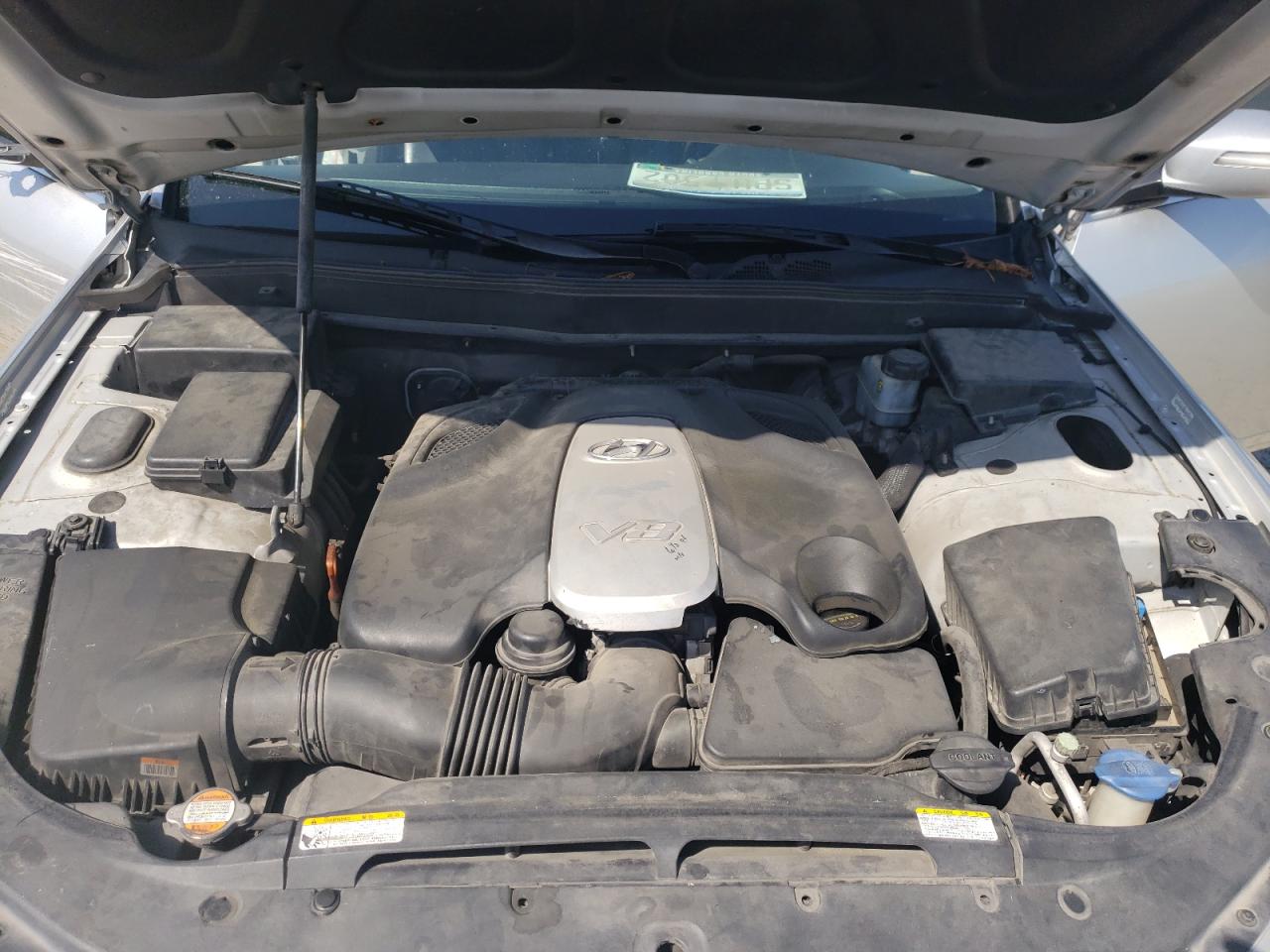 Photo 7 from auction – 2009 HYUNDAI GENESIS 4. with VIN KMHGC46F89U045259