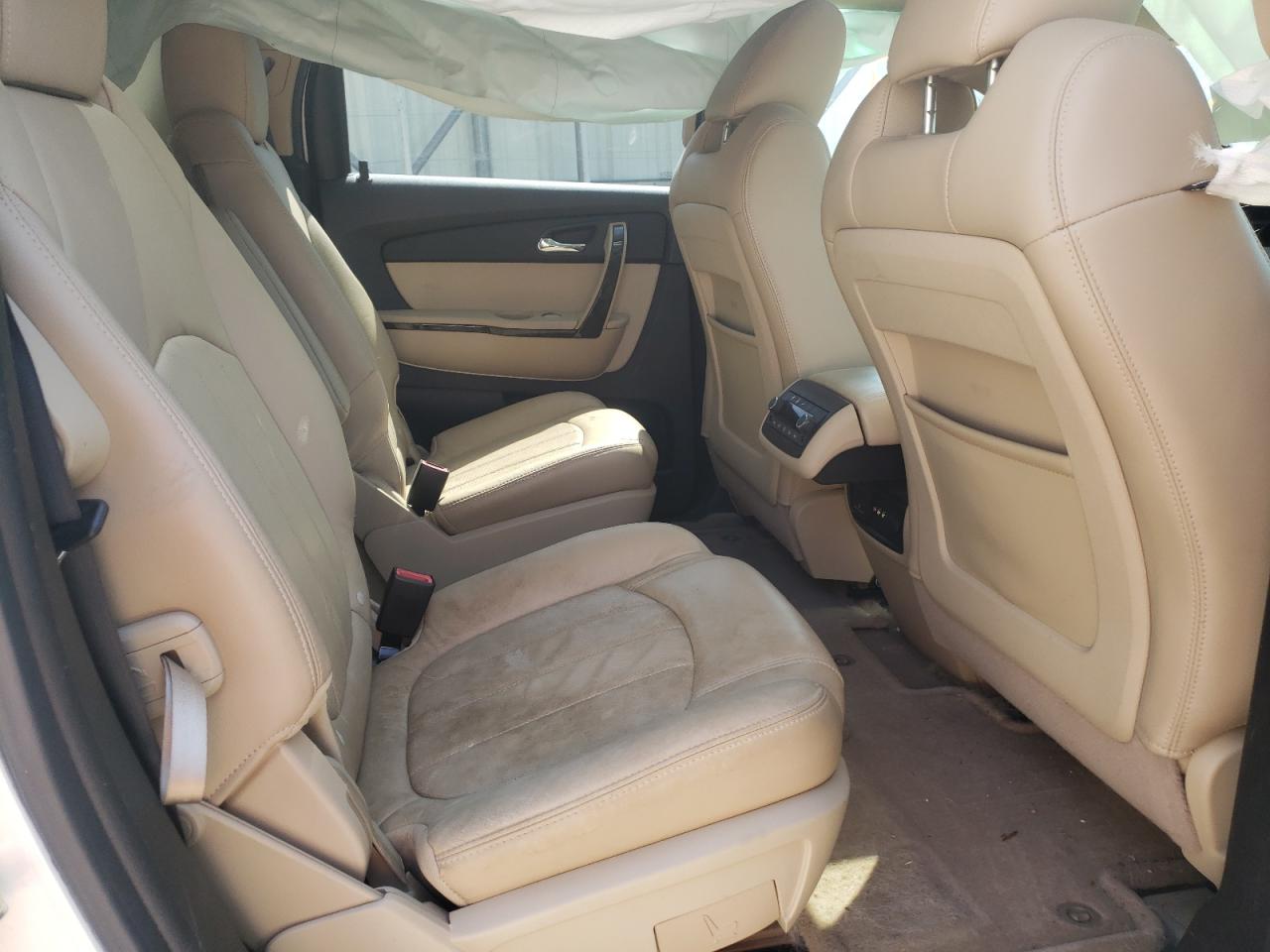 Photo 6 from auction – 2011 GMC ACADIA DEN with VIN 1GKKVTED9BJ330972