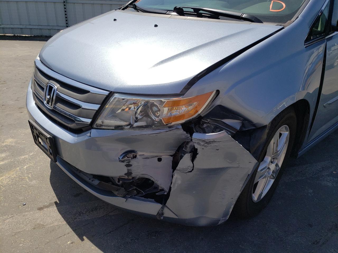Photo 9 from auction – 2012 HONDA ODYSSEY TO with VIN 5FNRL5H93CB112540