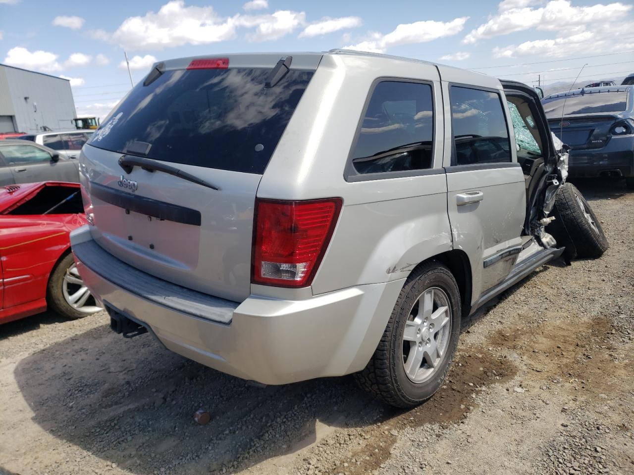 Photo 4 from auction – 2007 JEEP GRAND CHER with VIN 1J8HR48N87C657176