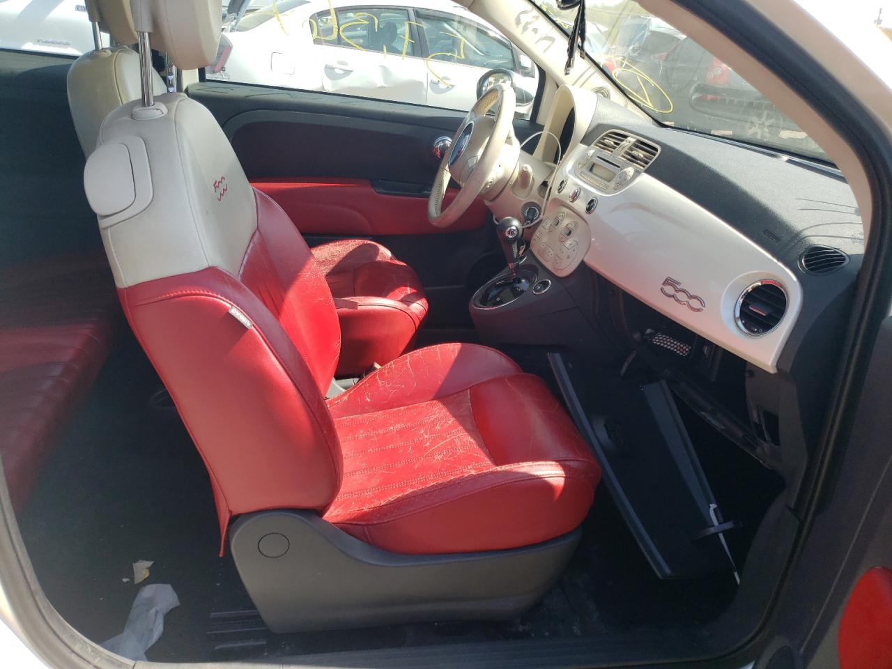 Photo 5 from auction – 2015 FIAT 500 LOUNGE with VIN 3C3CFFCR8FT615873