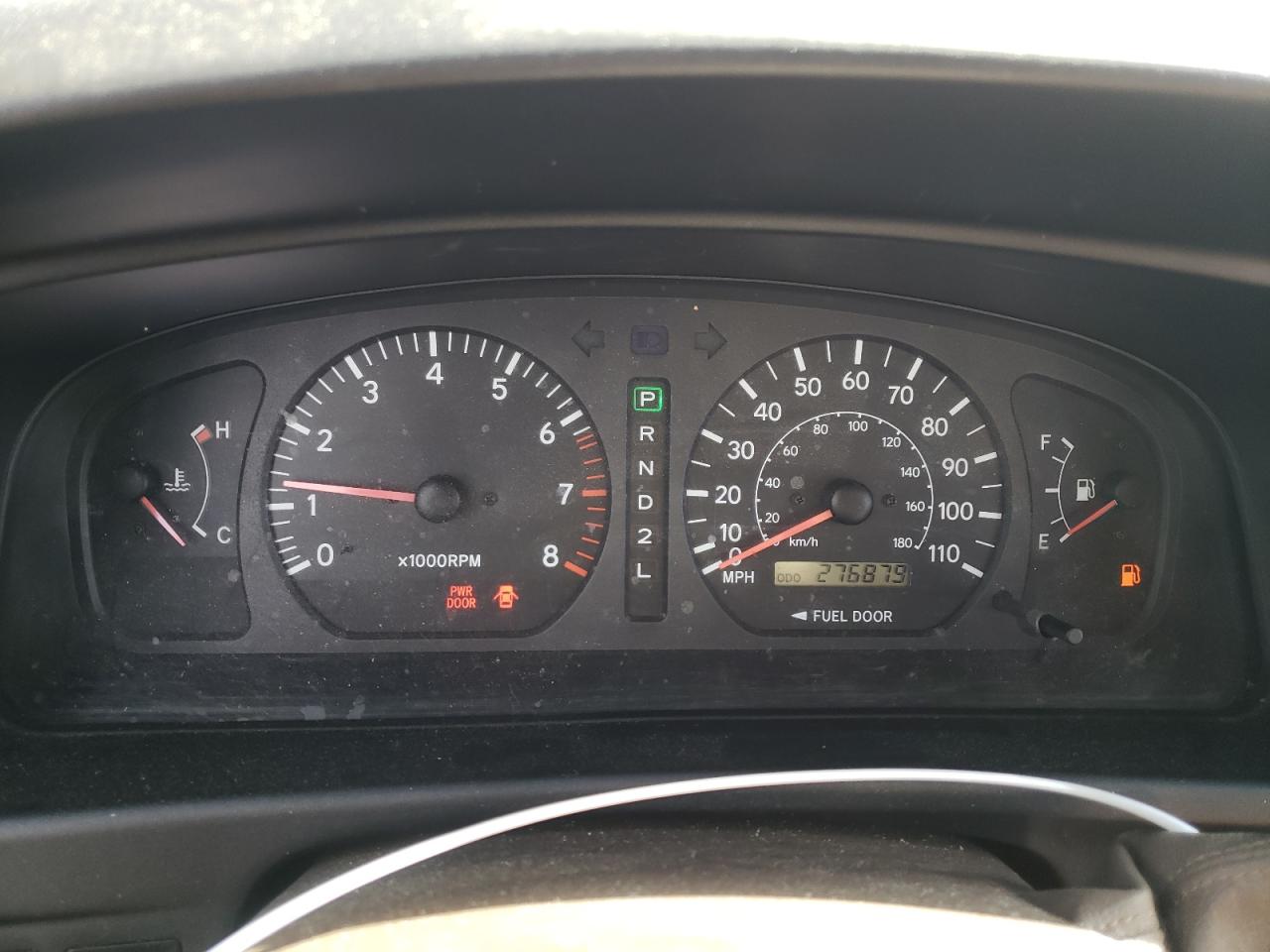 Photo 8 from auction – 2000 TOYOTA SIENNA LE with VIN 4T3ZF13C0YU302672