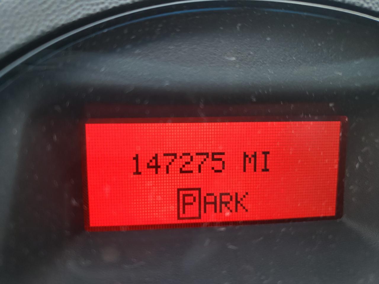 Photo 8 from auction – 2004 PONTIAC GRAND PRIX with VIN 2G2WP522541338235