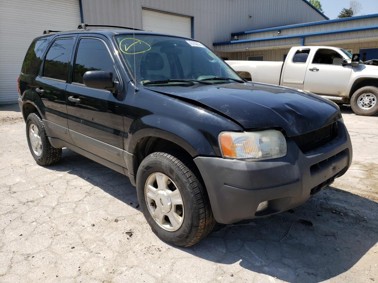 FORD ESCAPE XLT 2003 with VIN 1FMYU93163KD75279 - Photo from auction