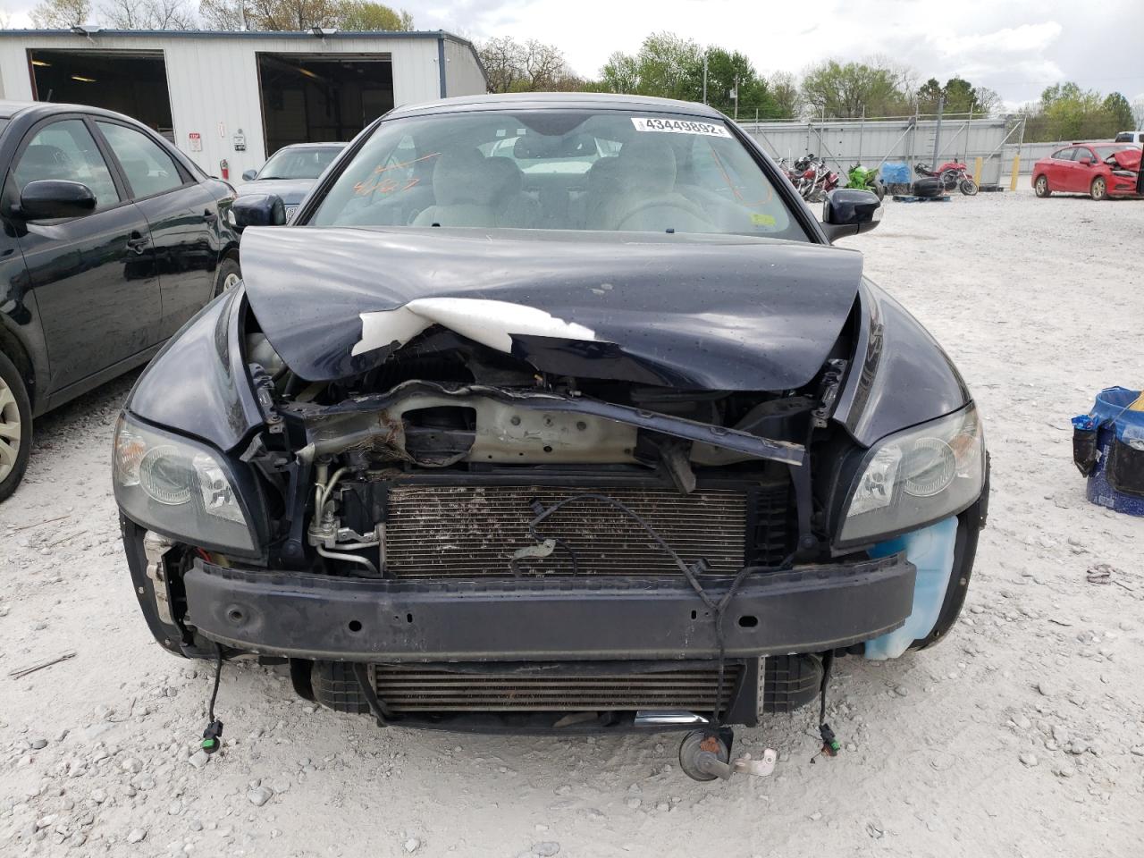 Photo 9 from auction – 2008 VOLVO C70 T5 with VIN YV1MC67228J052913