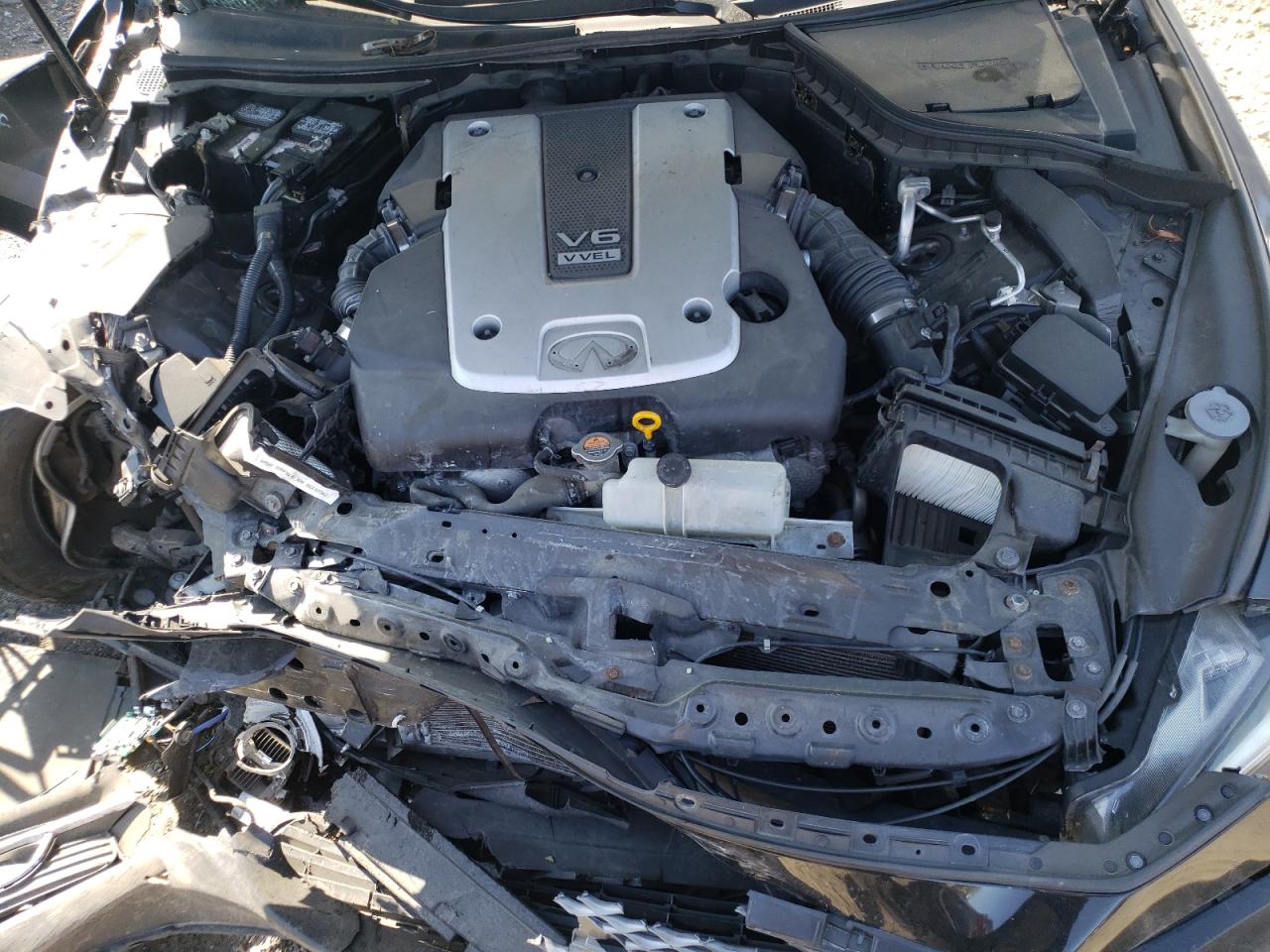 Photo 12 from auction – 2015 INFINITI Q50 BASE with VIN JN1BV7AR4FM390878