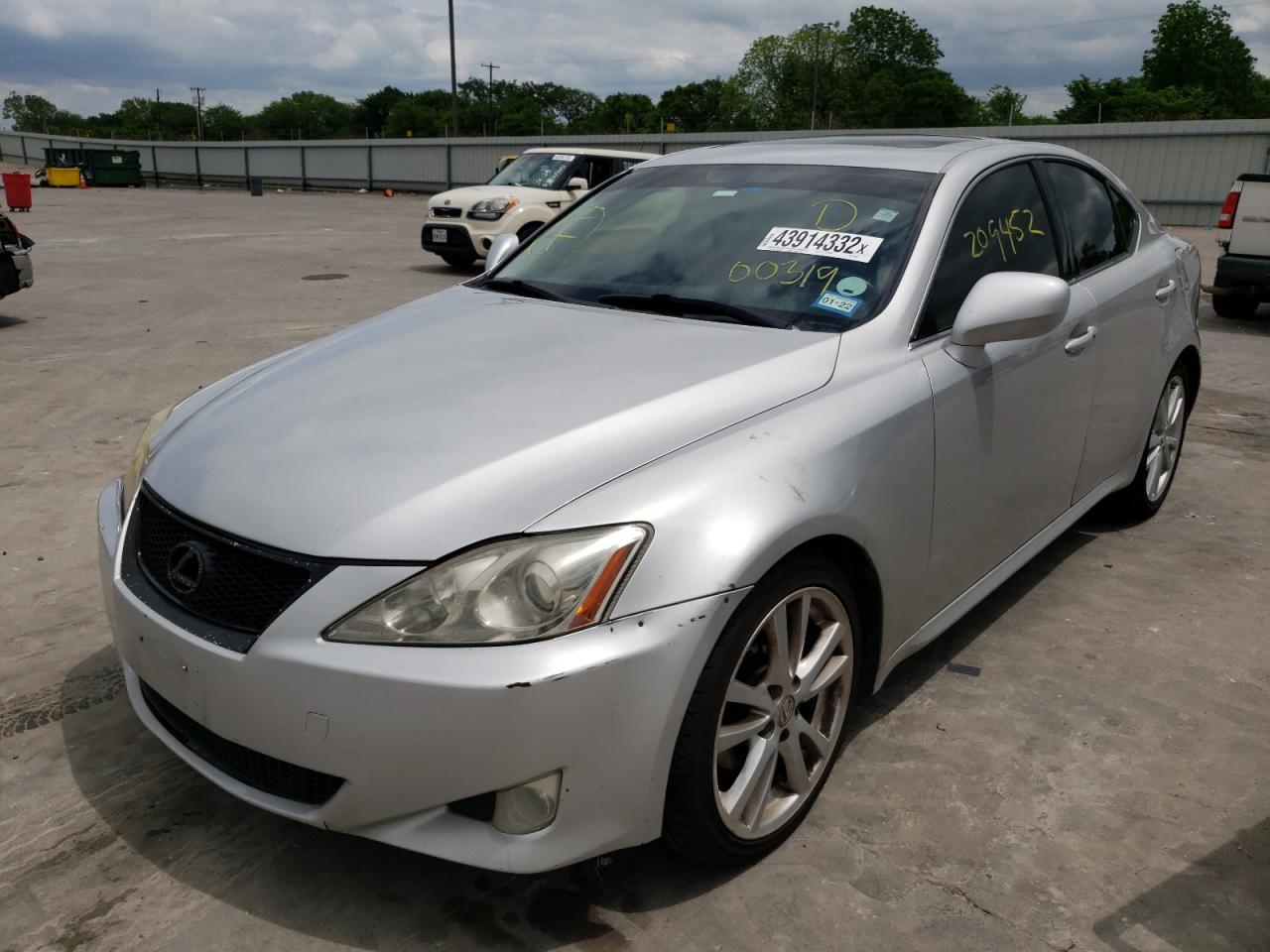 Photo 9 from auction – 2006 LEXUS IS 250 with VIN JTHBK262965003190
