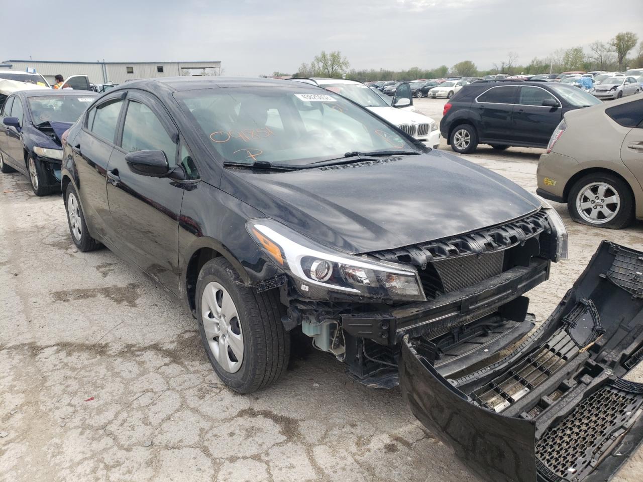 KIA FORTE LX 2017 with VIN 3KPFK4A74HE091851 - Photo from auction