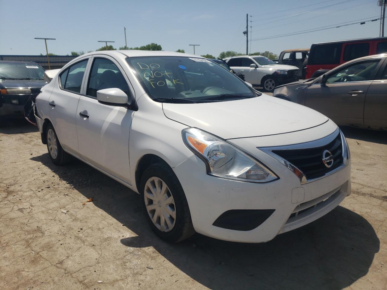 NISSAN VERSA S 2017 with VIN 3N1CN7AP3HL817533 - Photo from auction