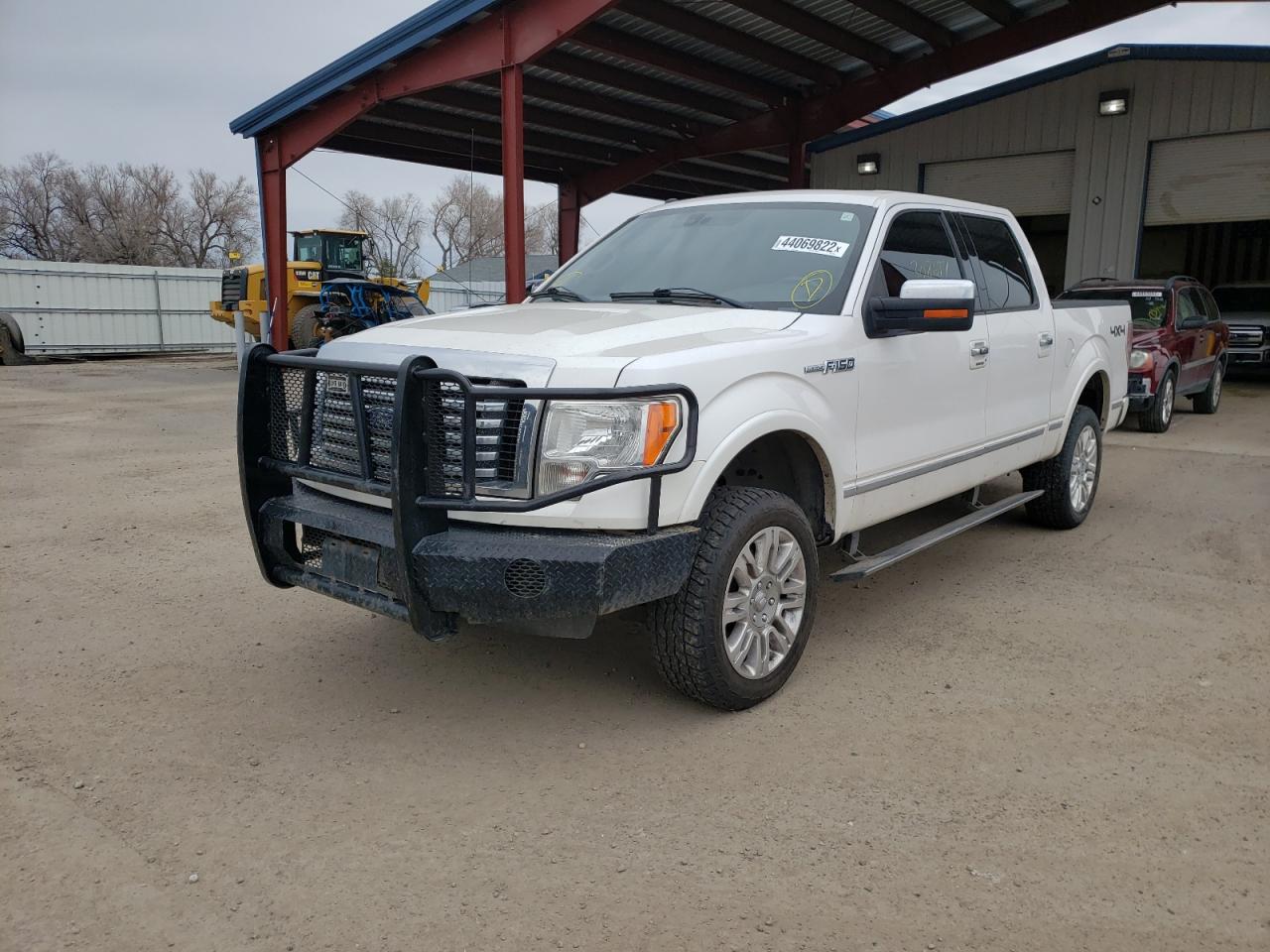 Photo 2 from auction – 2011 FORD F150 SUPER with VIN 1FTFW1EF0BFA06134