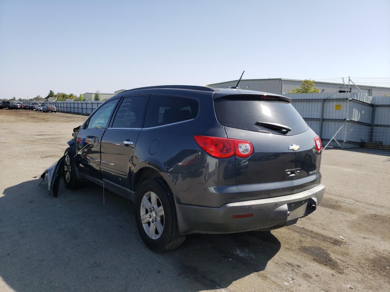 Photo 3 from auction – 2011 CHEVROLET TRAVERSE L with VIN 1GNKRGEDXBJ284051