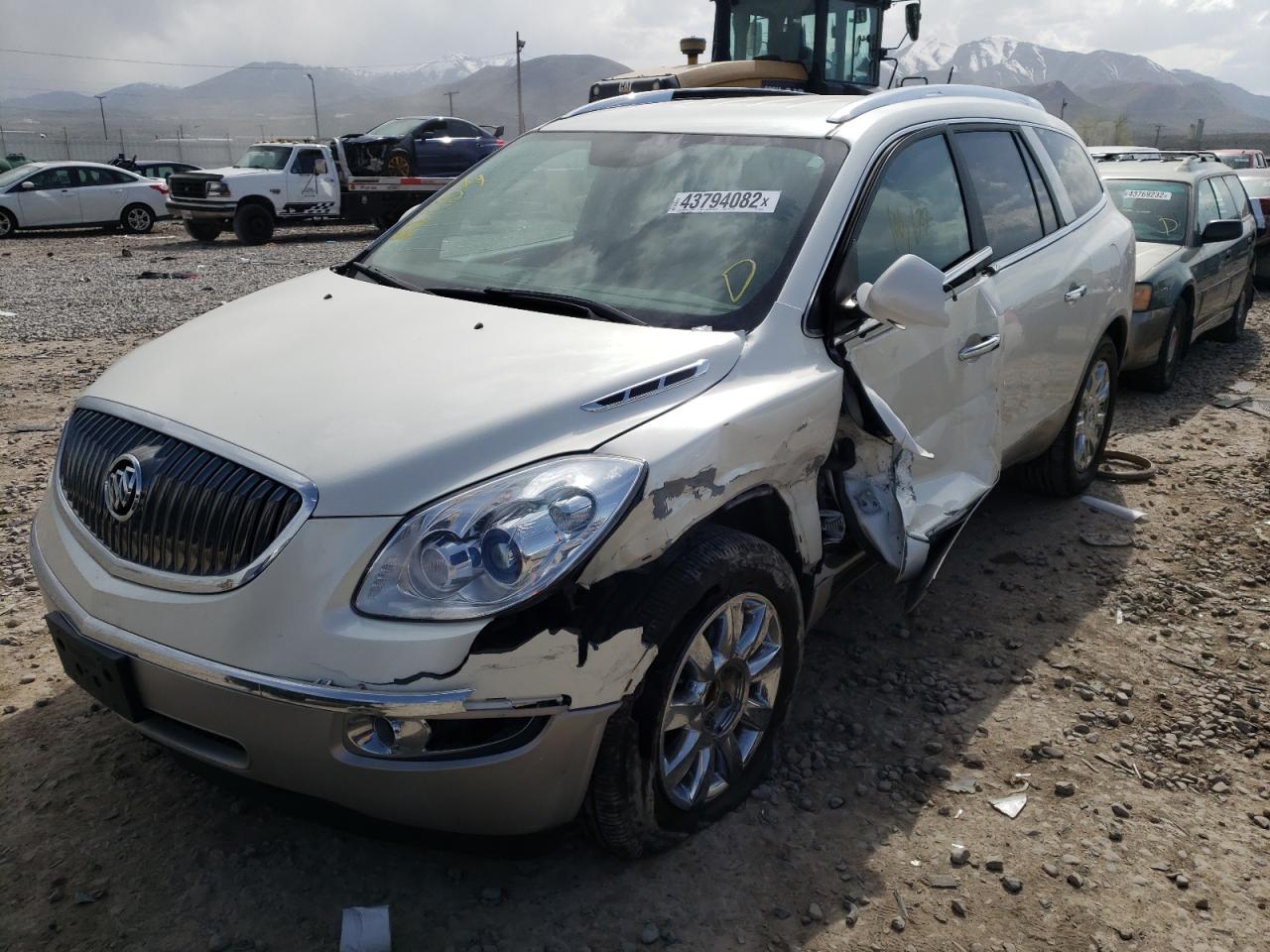 Photo 2 from auction – 2012 BUICK ENCLAVE with VIN 5GAKVCED2CJ313218