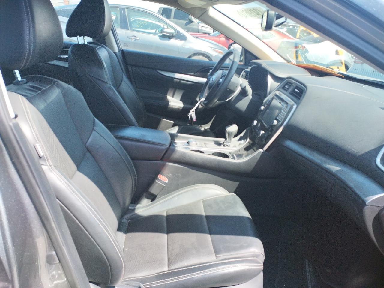Photo 5 from auction – 2017 NISSAN MAXIMA 3.5 with VIN 1N4AA6AP7HC372290