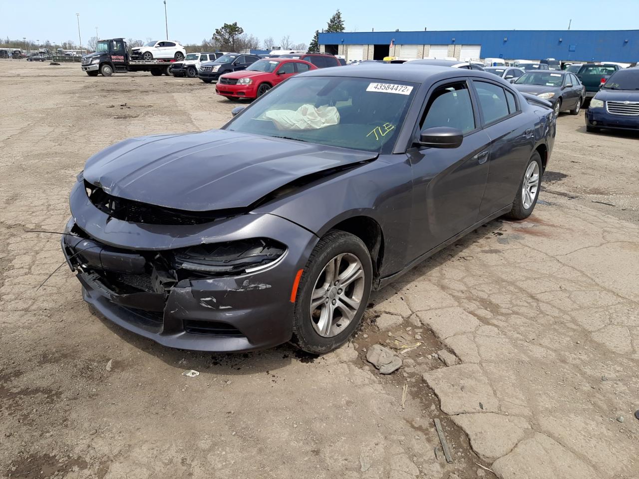 Photo 2 from auction – 2015 DODGE CHARGER SE with VIN 2C3CDXBG3FH717070