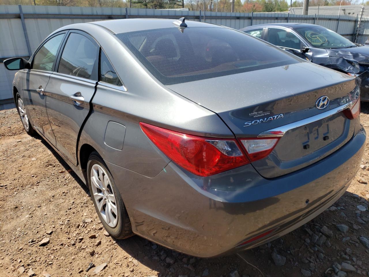 Photo 3 from auction – 2013 HYUNDAI SONATA GLS with VIN 5NPEB4AC5DH570911