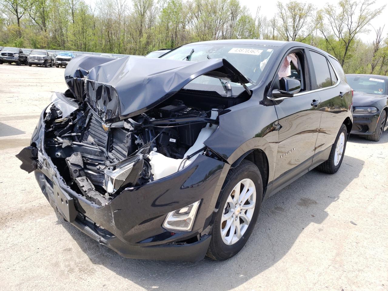 Photo 2 from auction – 2021 CHEVROLET EQUINOX LT with VIN 2GNAXUEVXM6124535