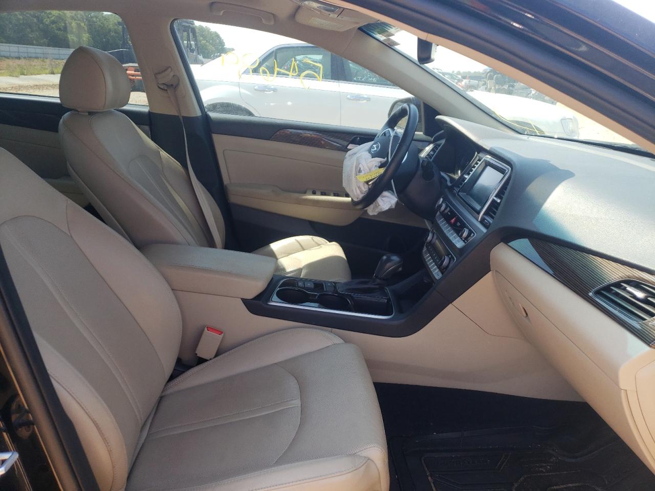 Photo 5 from auction – 2019 HYUNDAI SONATA LIM with VIN 5NPE34AF6KH774377