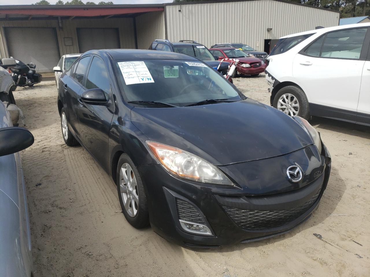 MAZDA 3 I 2011 with VIN JM1BL1VF9B1461567 - Photo from auction
