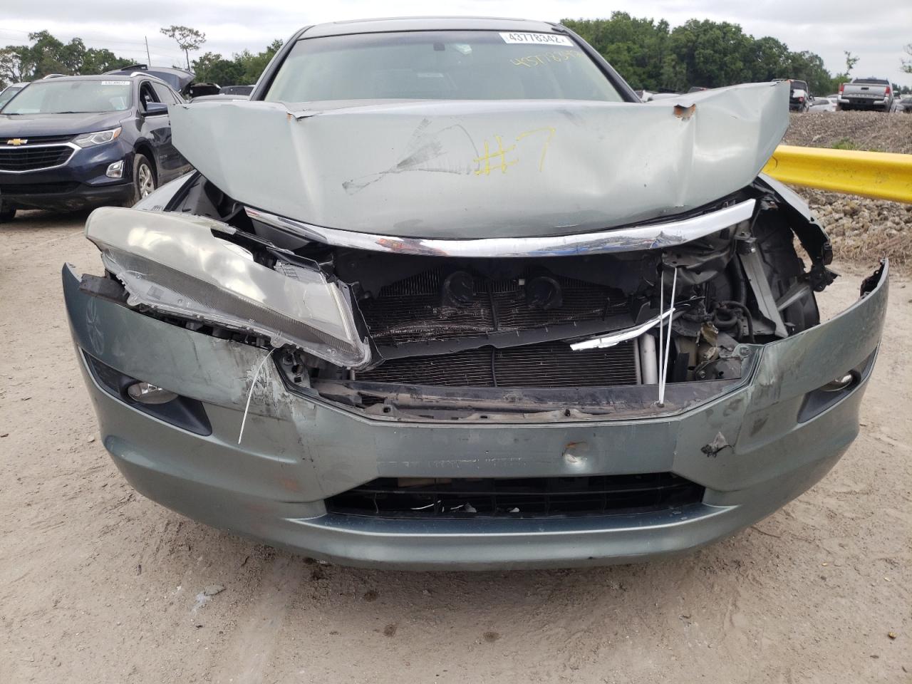 Photo 9 from auction – 2011 HONDA ACCORD CRO with VIN 5J6TF1H53BL003262