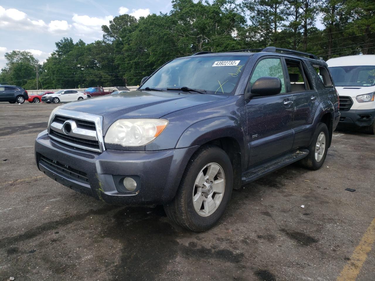 Photo 2 from auction – 2006 TOYOTA 4RUNNER SR with VIN JTEZU14R868042416