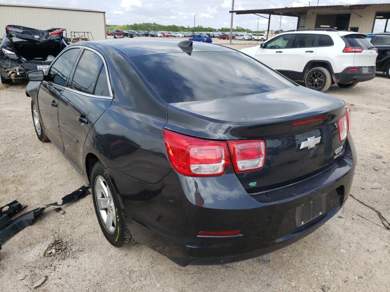 Photo 3 from auction – 2015 CHEVROLET MALIBU LS with VIN 1G11B5SLXFF343903