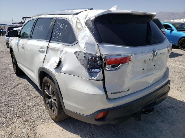 Photo 3 from auction – 2016 TOYOTA HIGHLANDER with VIN 5TDKKRFHXGS174394