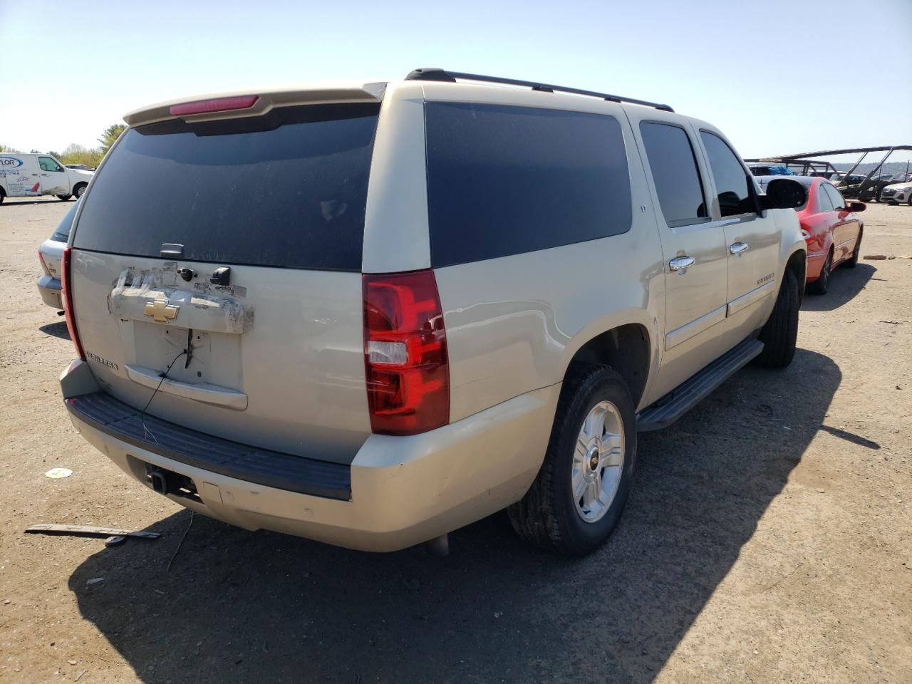 Photo 4 from auction – 2007 CHEVROLET SUBURBAN K with VIN 1GNFK16337J168576