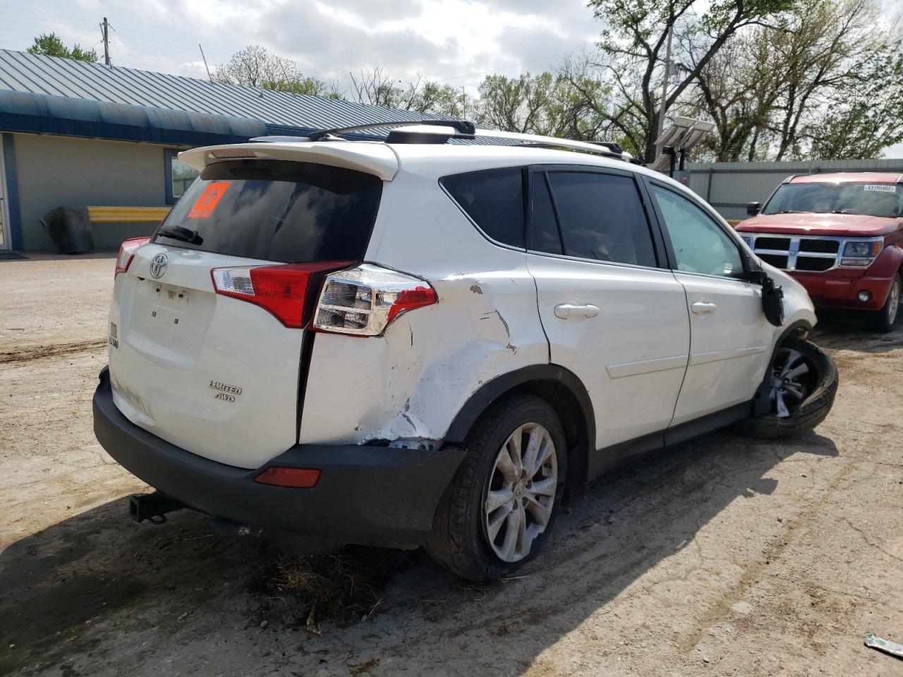 Photo 4 from auction – 2013 TOYOTA RAV4 LIMIT with VIN 2T3DFREV9DW102052