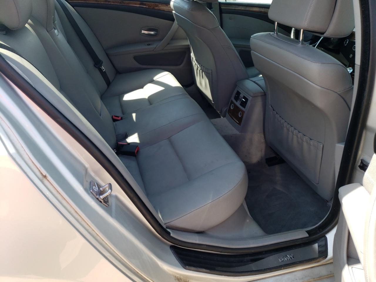 Photo 6 from auction – 2010 BMW 528 I with VIN WBANU5C54AC365695