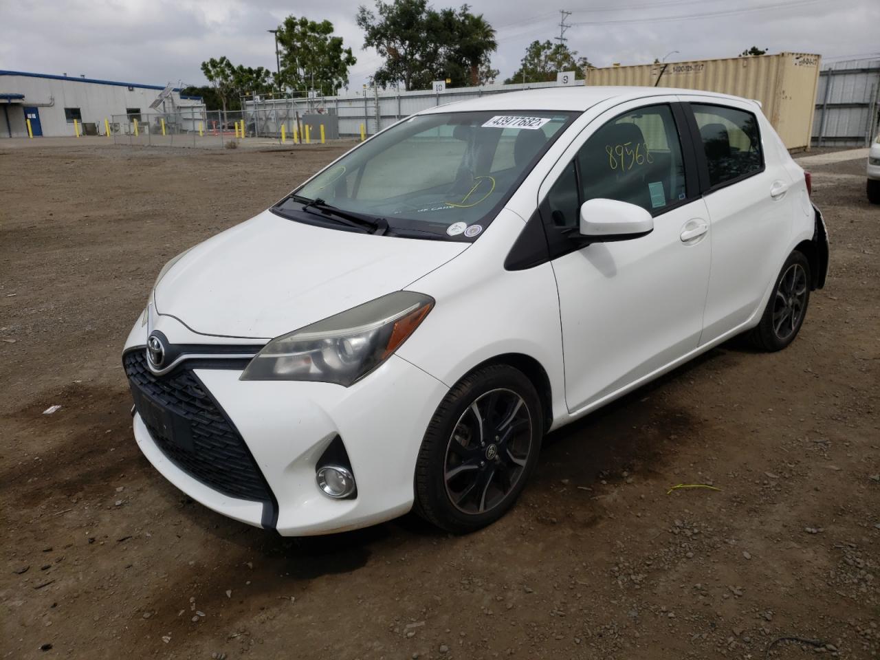 Photo 2 from auction – 2015 TOYOTA YARIS with VIN VNKKTUD35FA020850
