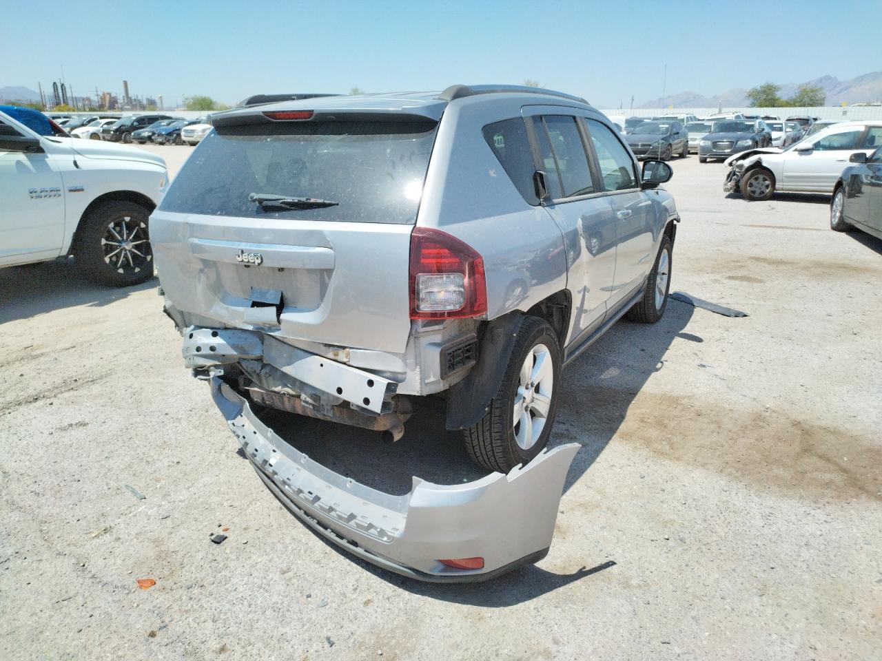 Photo 4 from auction – 2014 JEEP COMPASS SP with VIN 1C4NJCBB9ED793950