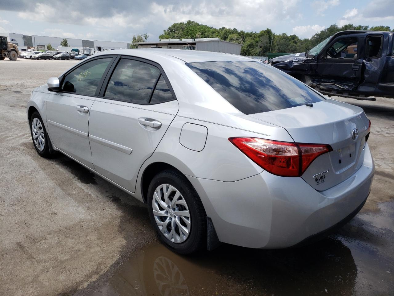 Photo 3 from auction – 2019 TOYOTA COROLLA L with VIN 5YFBURHE0KP921631