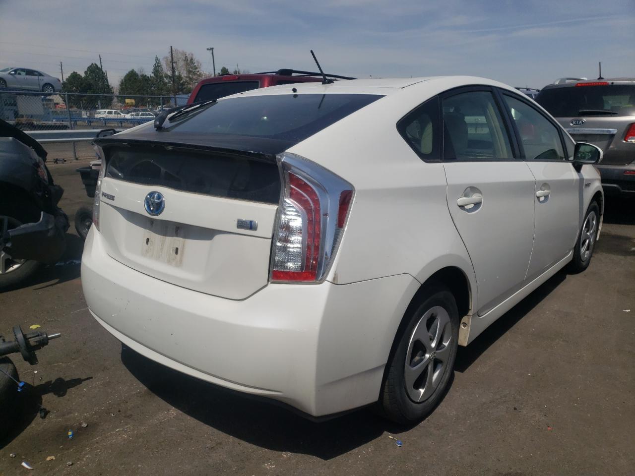 Photo 4 from auction – 2012 TOYOTA PRIUS with VIN JTDKN3DUXC5408814