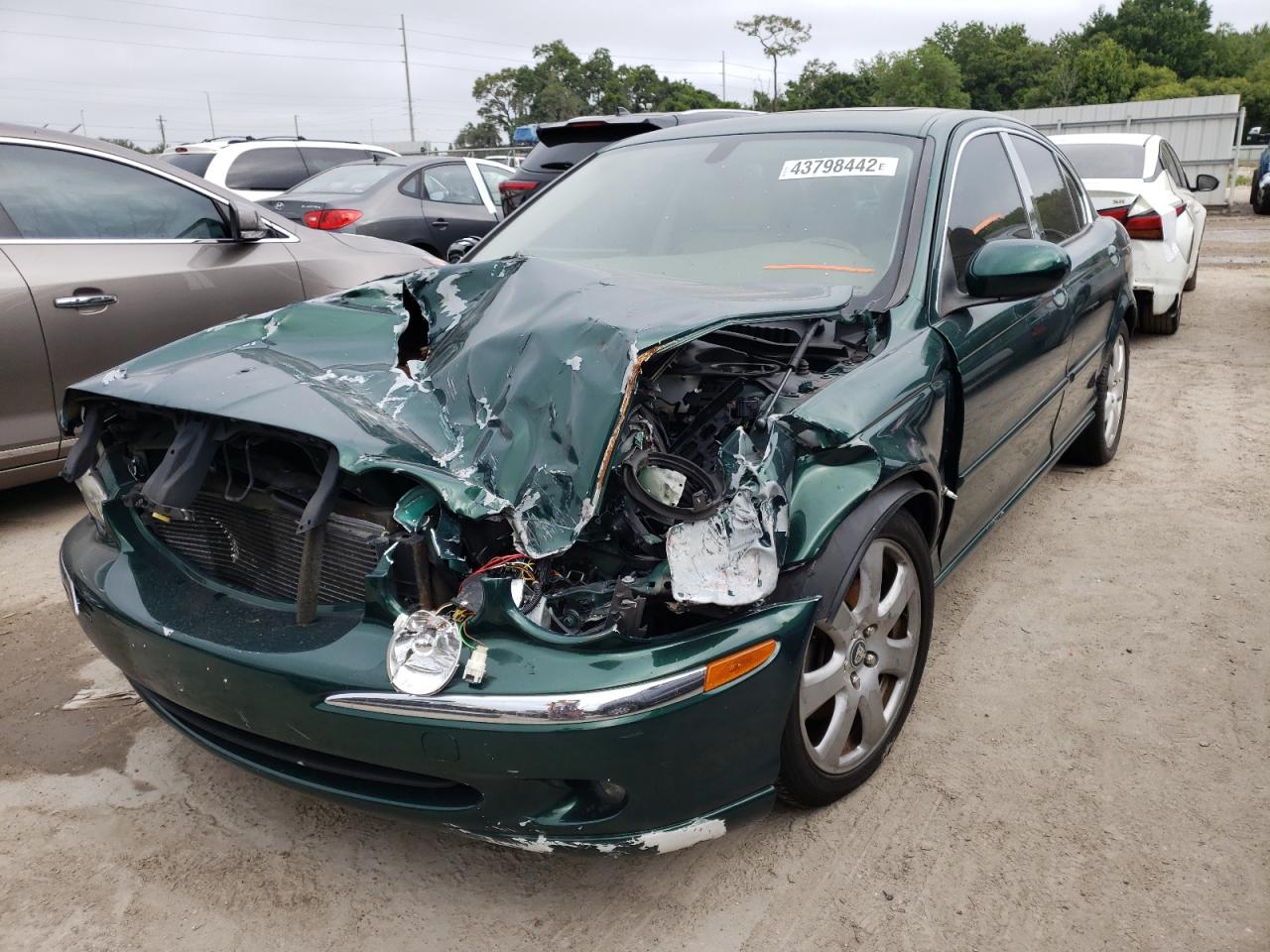 Photo 2 from auction – 2004 JAGUAR X-TYPE 3.0 with VIN SAJEA51C04WD62393