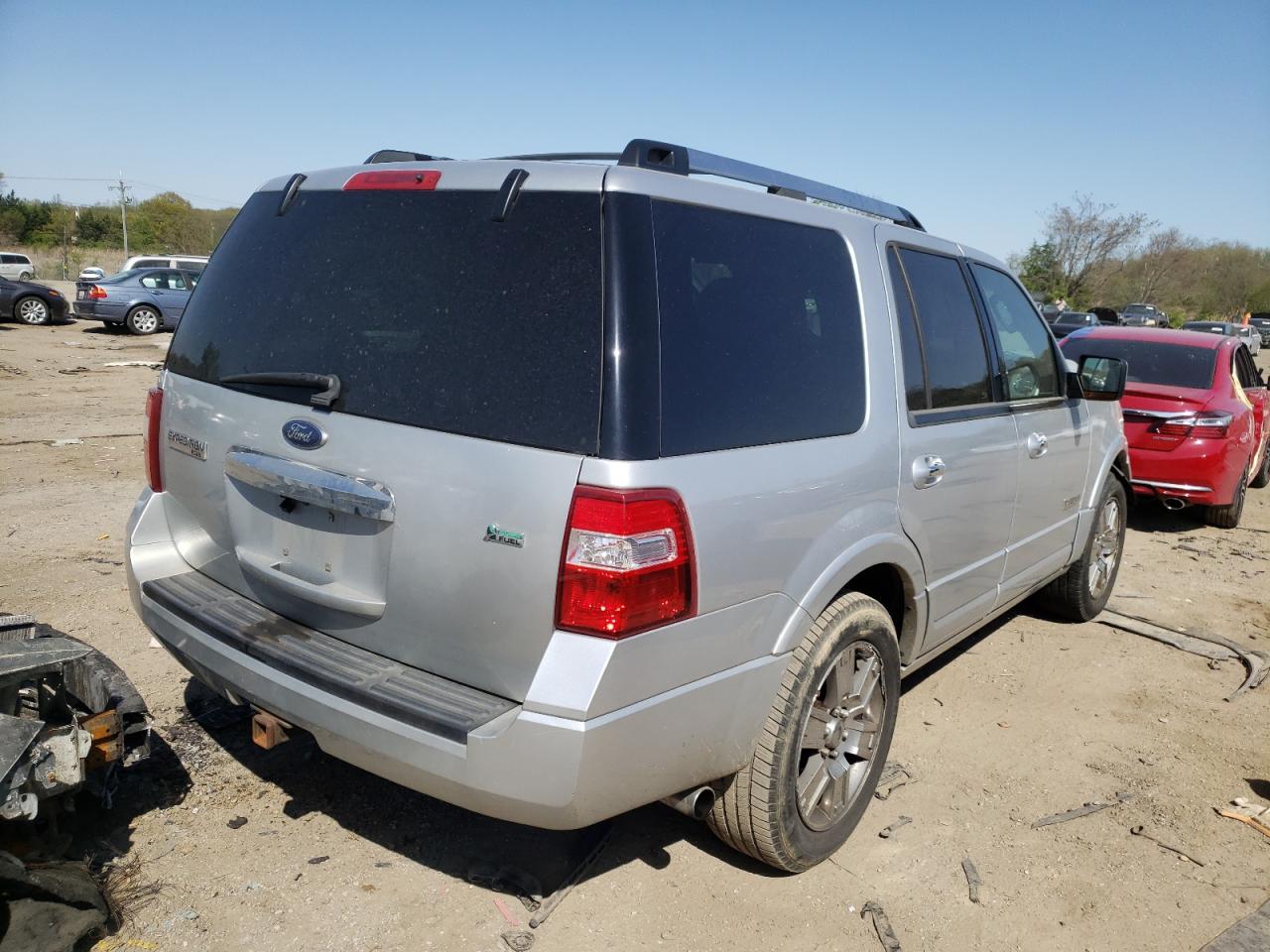Photo 4 from auction – 2010 FORD EXPEDITION with VIN 1FMJU2A50AEA99109
