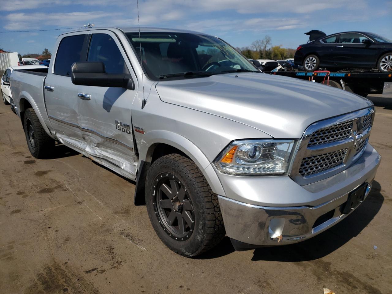 صورة رقم 1 من المزاد - 2016 DODGE 1500 RAM V مع VIN 1C6RR7NT5GS151978