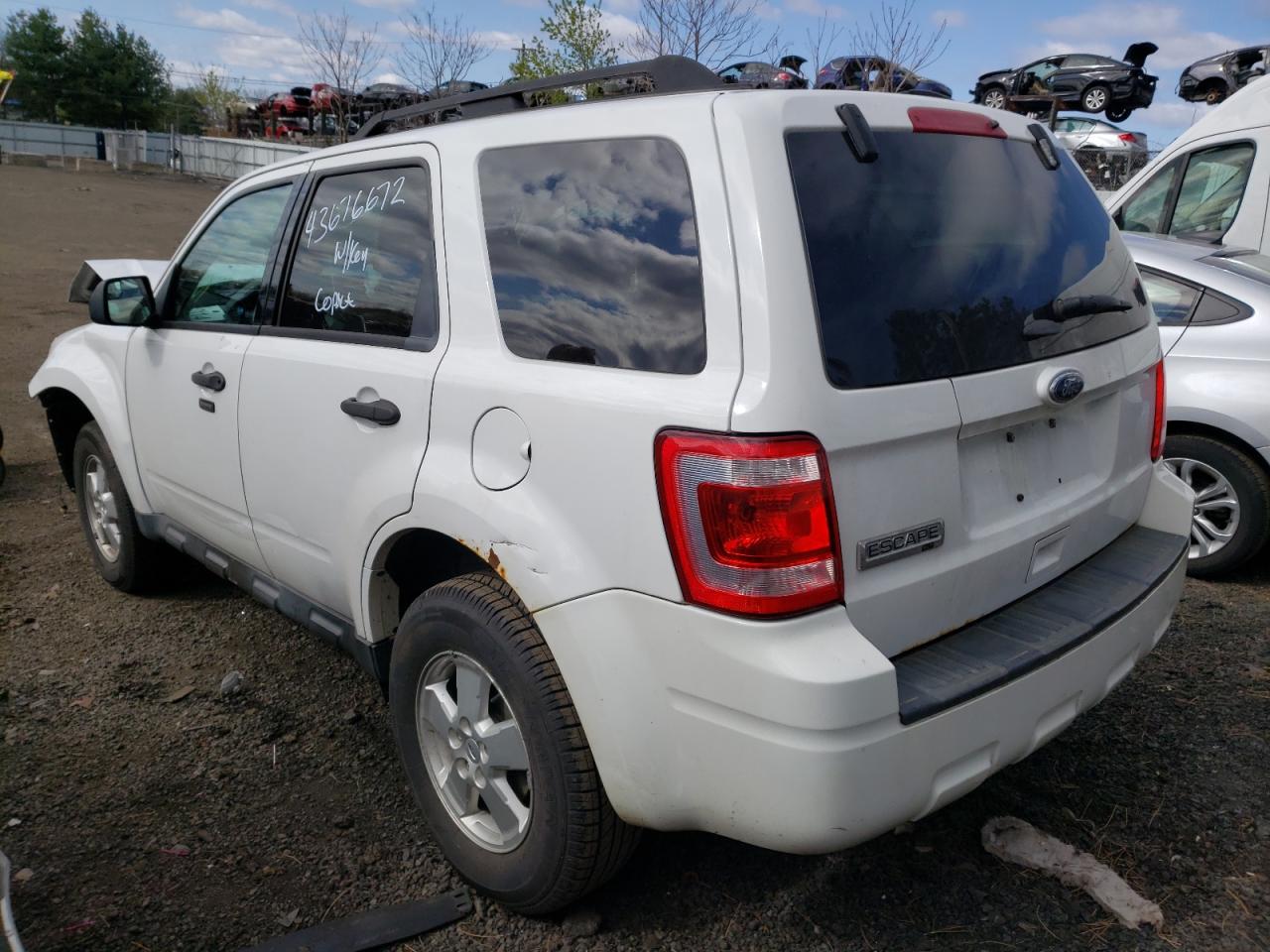Photo 3 from auction – 2011 FORD ESCAPE XLT with VIN 1FMCU9D76BKB26458
