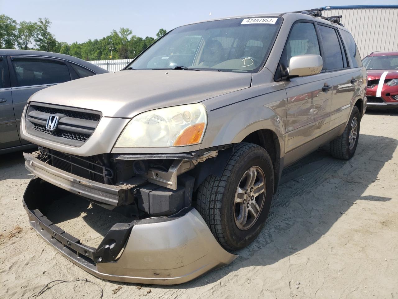 Photo 2 from auction – 2005 HONDA PILOT EXL with VIN 5FNYF18565B051292